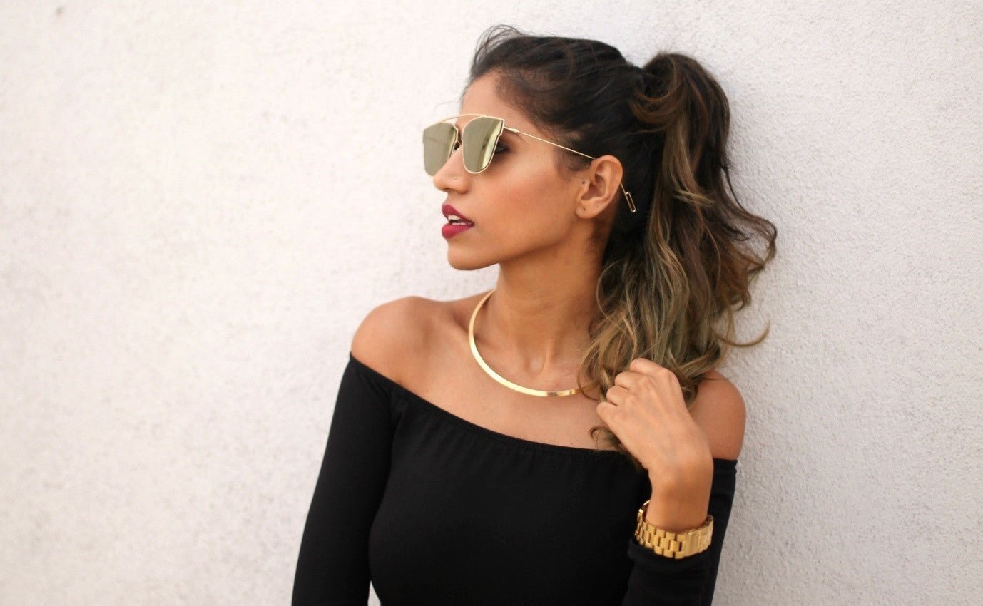 GLAMOUR ON MY MIND! PLIMSOLLS PUMPED UP WITH GOLD SUNGLASSES